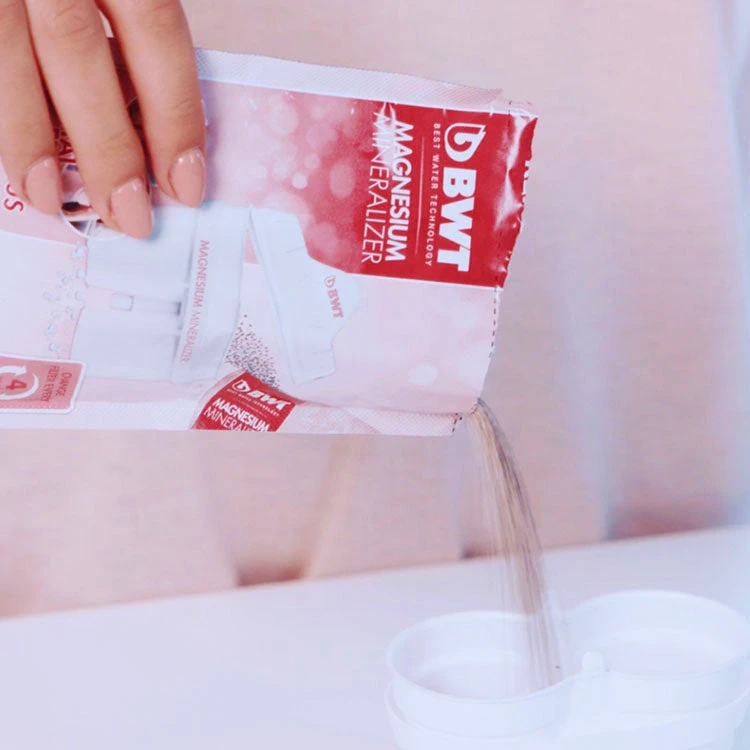 BWT Water Reusable Water Filter Cartridge & 3X Refills 4 BWT Water Reusable Water Filter Cartridge & 3X Refills - Image 2